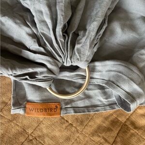 WildBird Ring Sling in Light Gray with Gold Rings